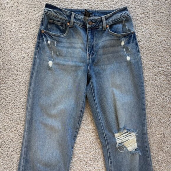 Sincerely Jules distressed straight leg jeans size 26 - Picture 2 of 6